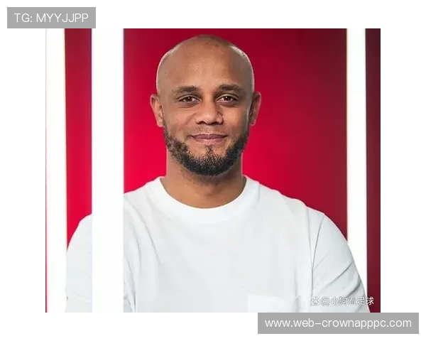 孔帕尼不准许家里沙发乱放，这自律也太明星了吧？