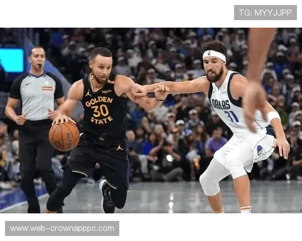 普尔无球掩护拉开空位对比库里更擅长单打终结