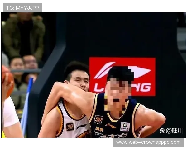 推人犯规判罚为何常被忽视？裁判判定标准全解析